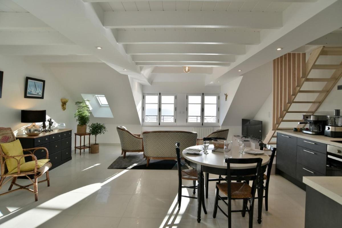 Lostra 2 - Appartement Avec Mezzanine, Front De Mer A Cancale Sur Le Port De La Houle Exterior foto